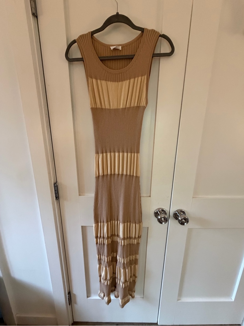 Sleeveless Ribbed Maxi Dress in Beige and Cream Colorblock